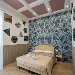 Pc Boutique H Centro, By Clapa Group Неаполь